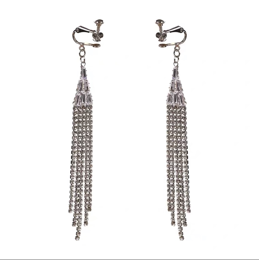 Earrings 208