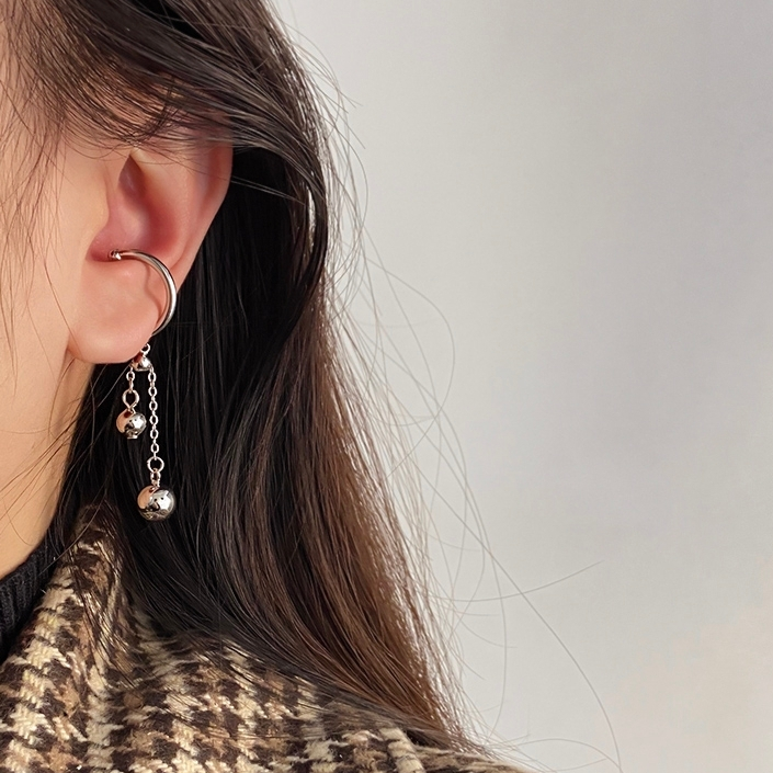 1218自主设计2024年耳饰流行高级感约会聚会万能百塔时尚法式高级轻奢大气气质女人c型耳骨夹耳环耳饰