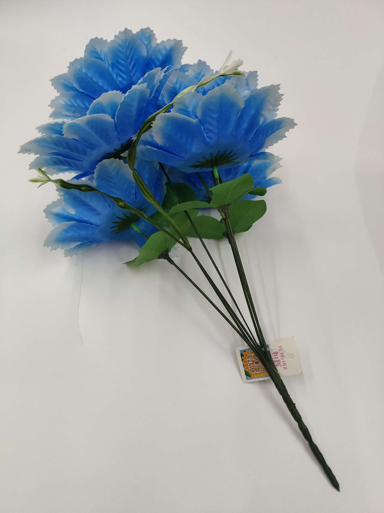 Factory direct sales with favorable prices. High-quality artificial flowers of high, medium and low grades, Qingming flowers, etc. 7 heads of glittering feathered chrysanthemums. Welcome to order with samples detail image 3