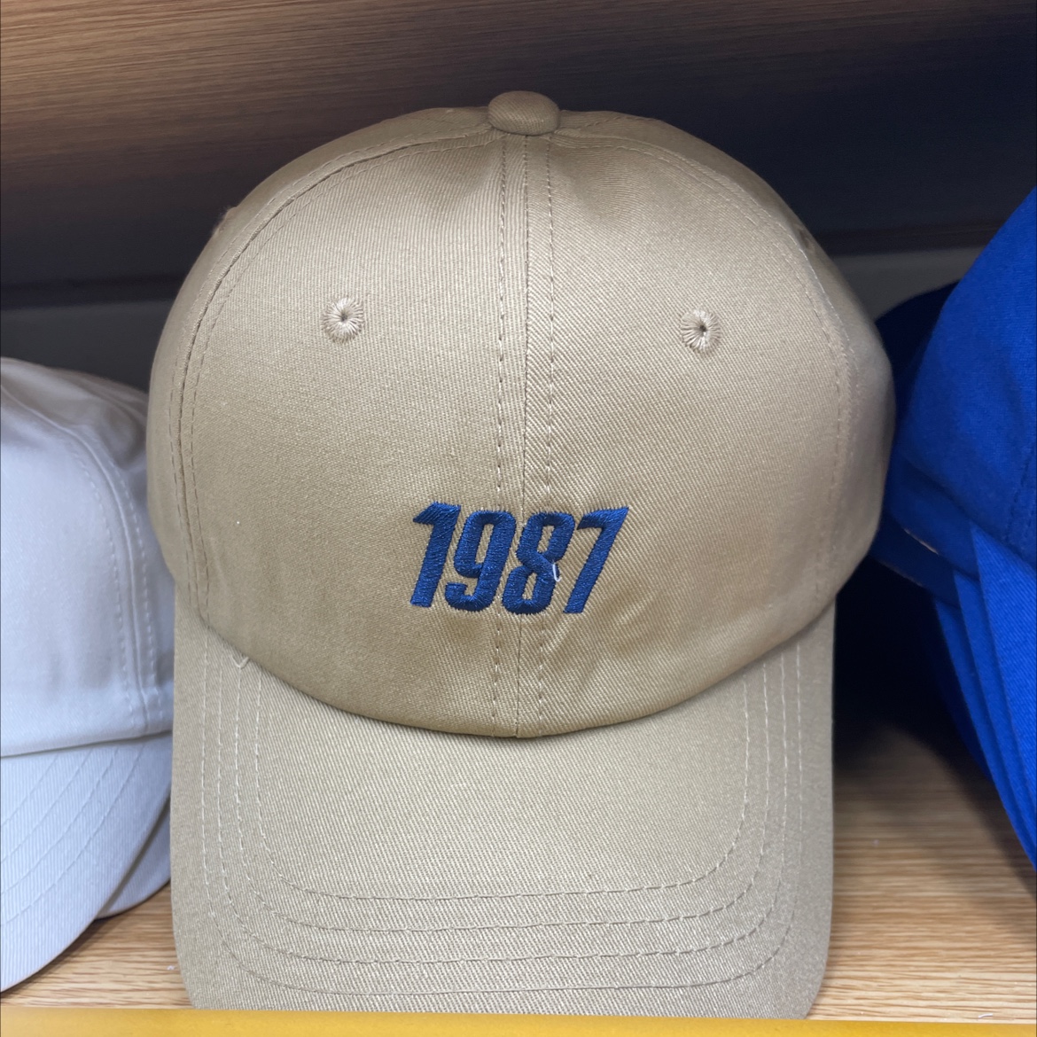 Red Eight hat factory spring summer new ins wind multi-color fashion pure cotton sunscreen duck tongue baseball cap thumbnail