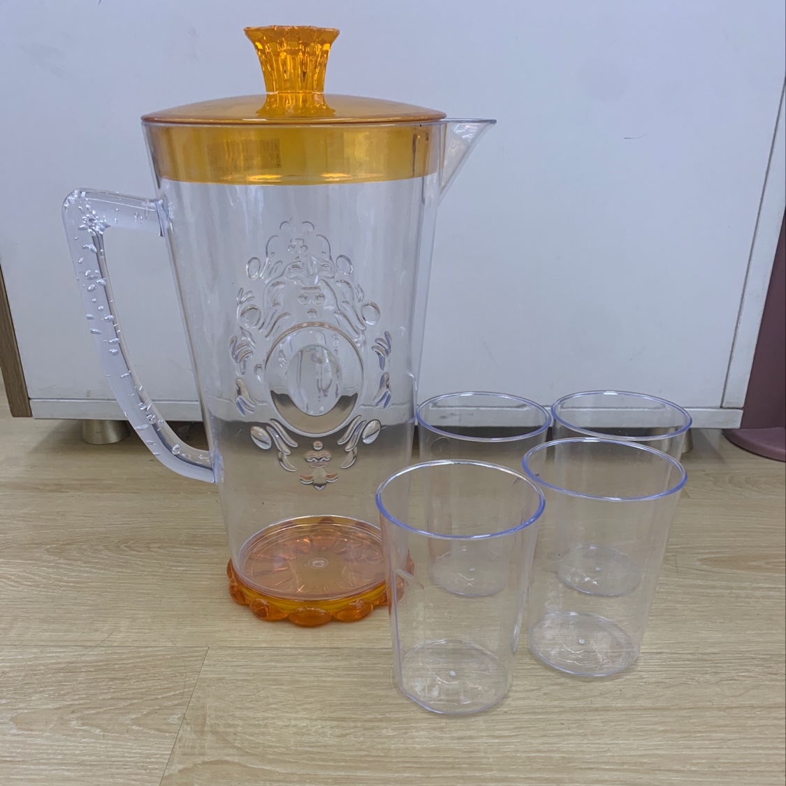 6089 water bottle with cup, cold water bottle with cup, plastic water bottle full figure