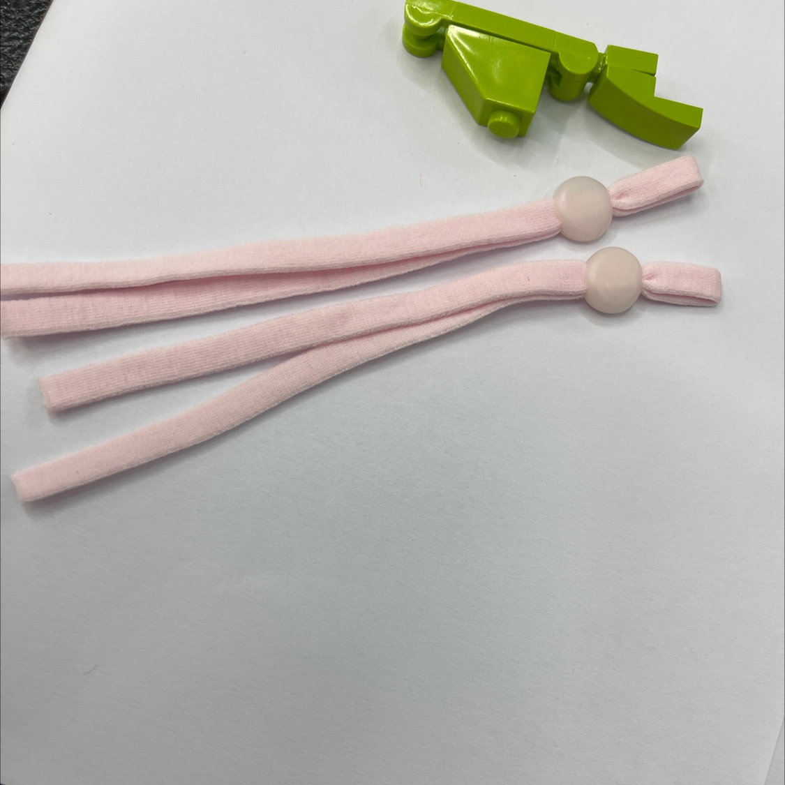 浅粉口罩松紧耳绳、调节耳绳产品图