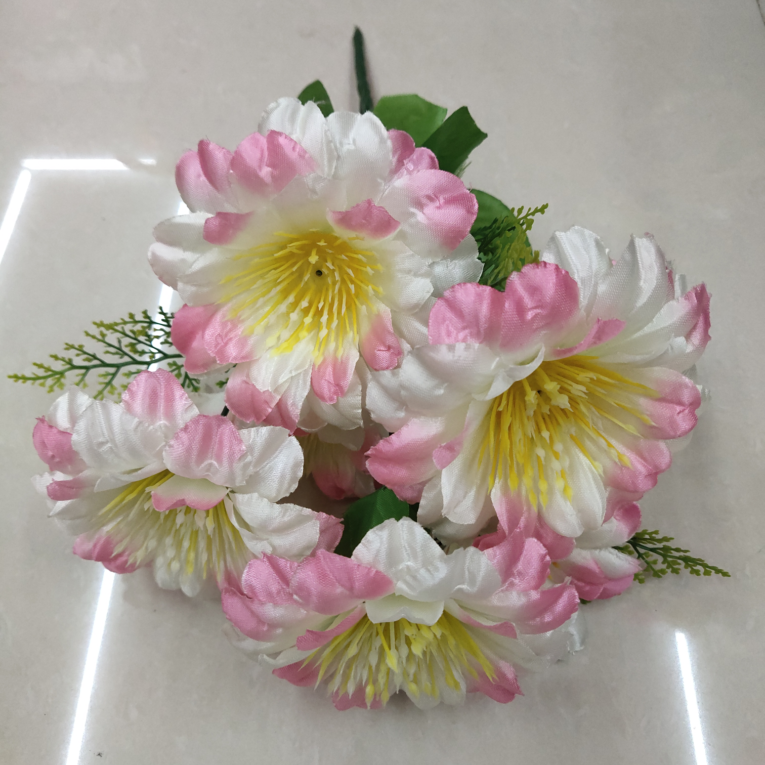 Factory direct sales with favorable prices, high-quality, high, medium and low-end artificial flowers, Qingming flowers and other 6 shiny small orchids