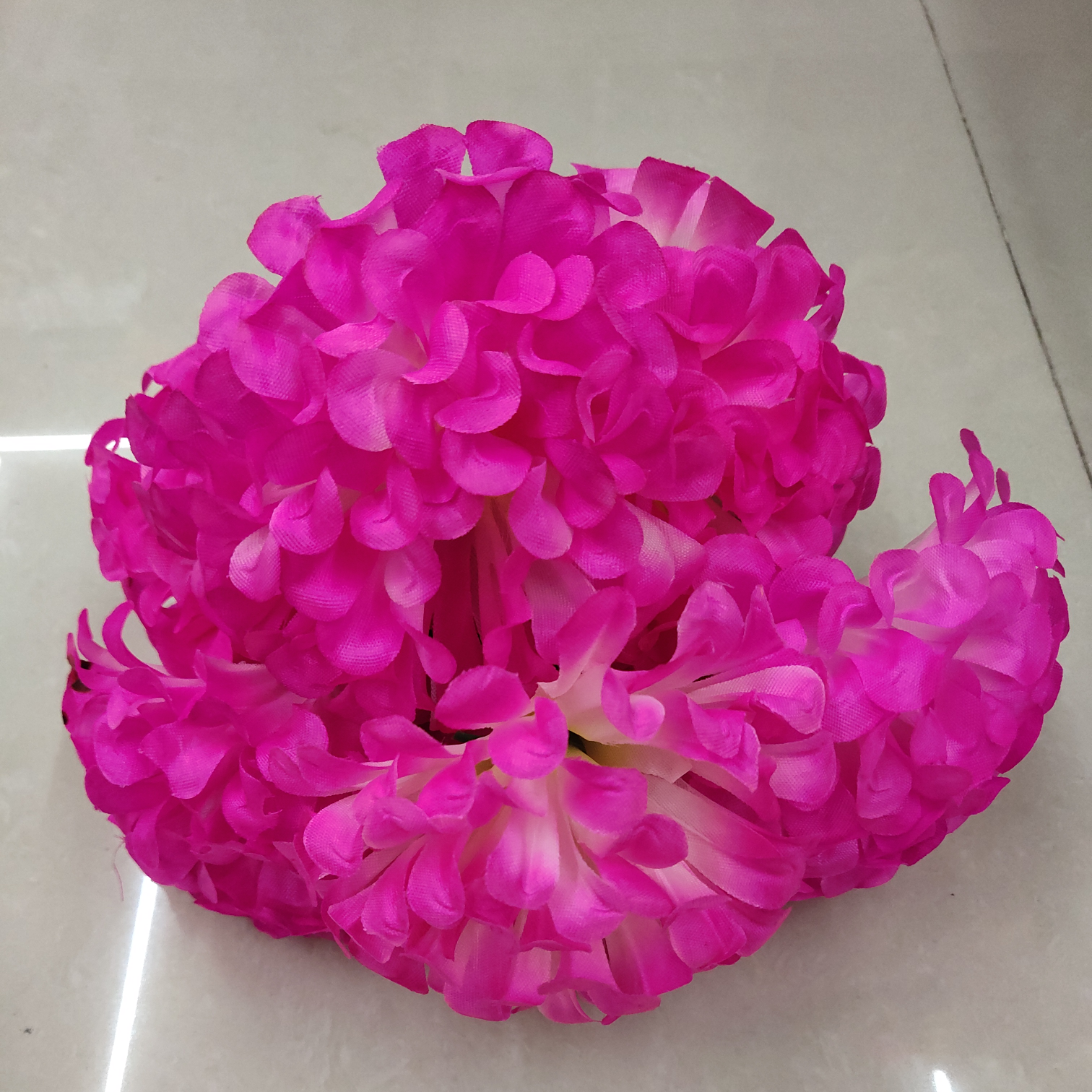 Factory direct sales with favorable prices. High-quality, high, medium and low-end artificial flowers, Qingming flowers and other 7-head silk cloth hydrangeas