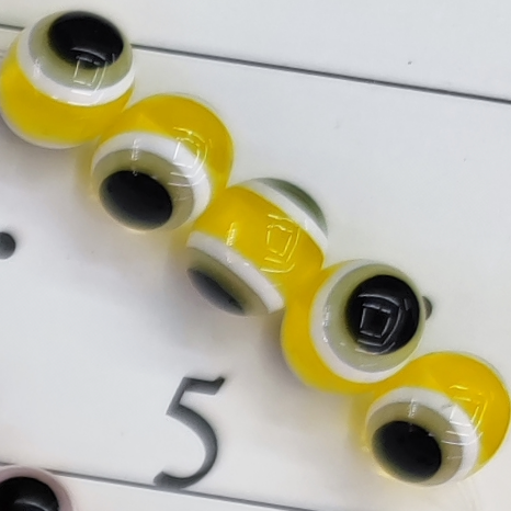 8 mm eye 5
