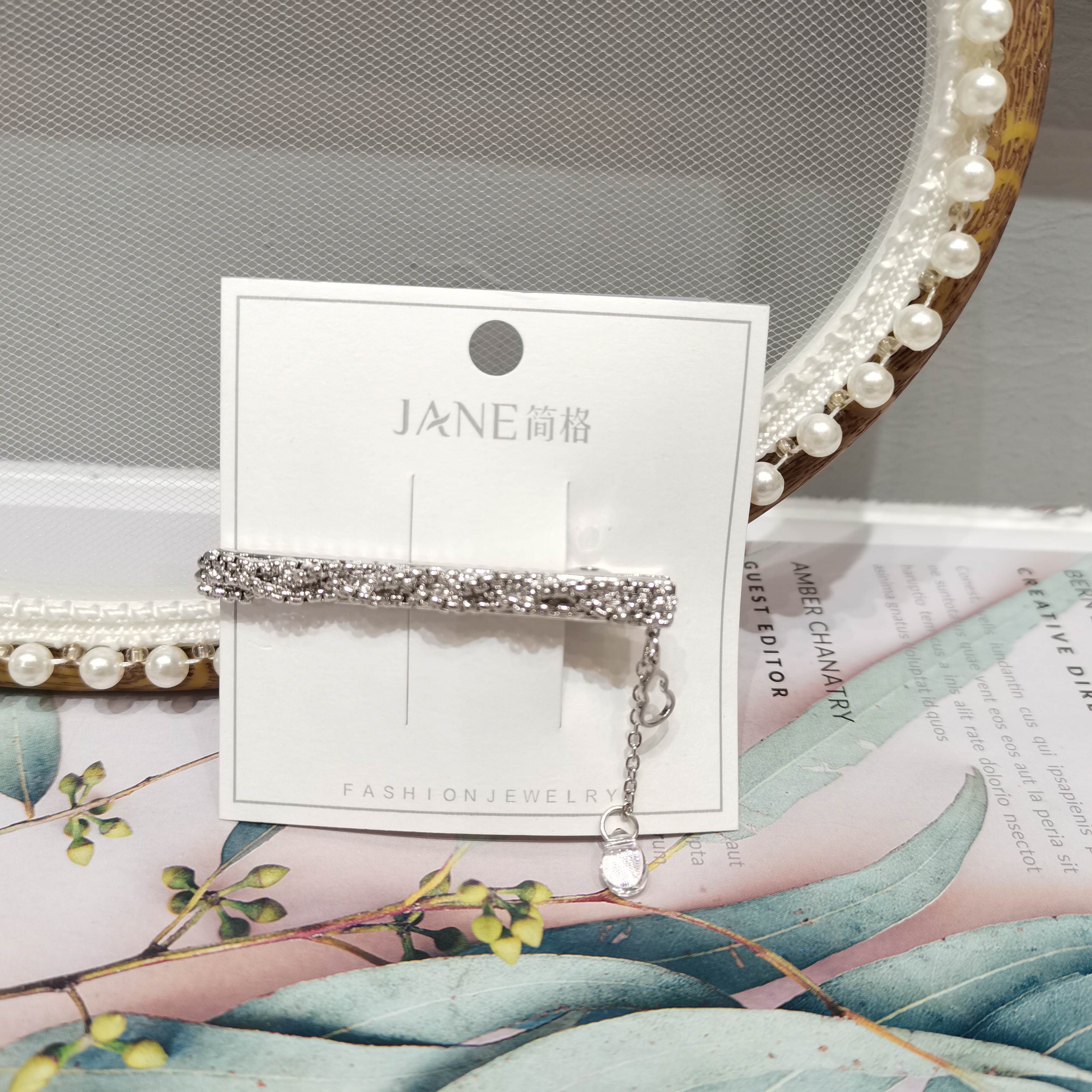 时尚特色百搭保色金银色藤条形状拼透明色葫芦小流苏鸭夹