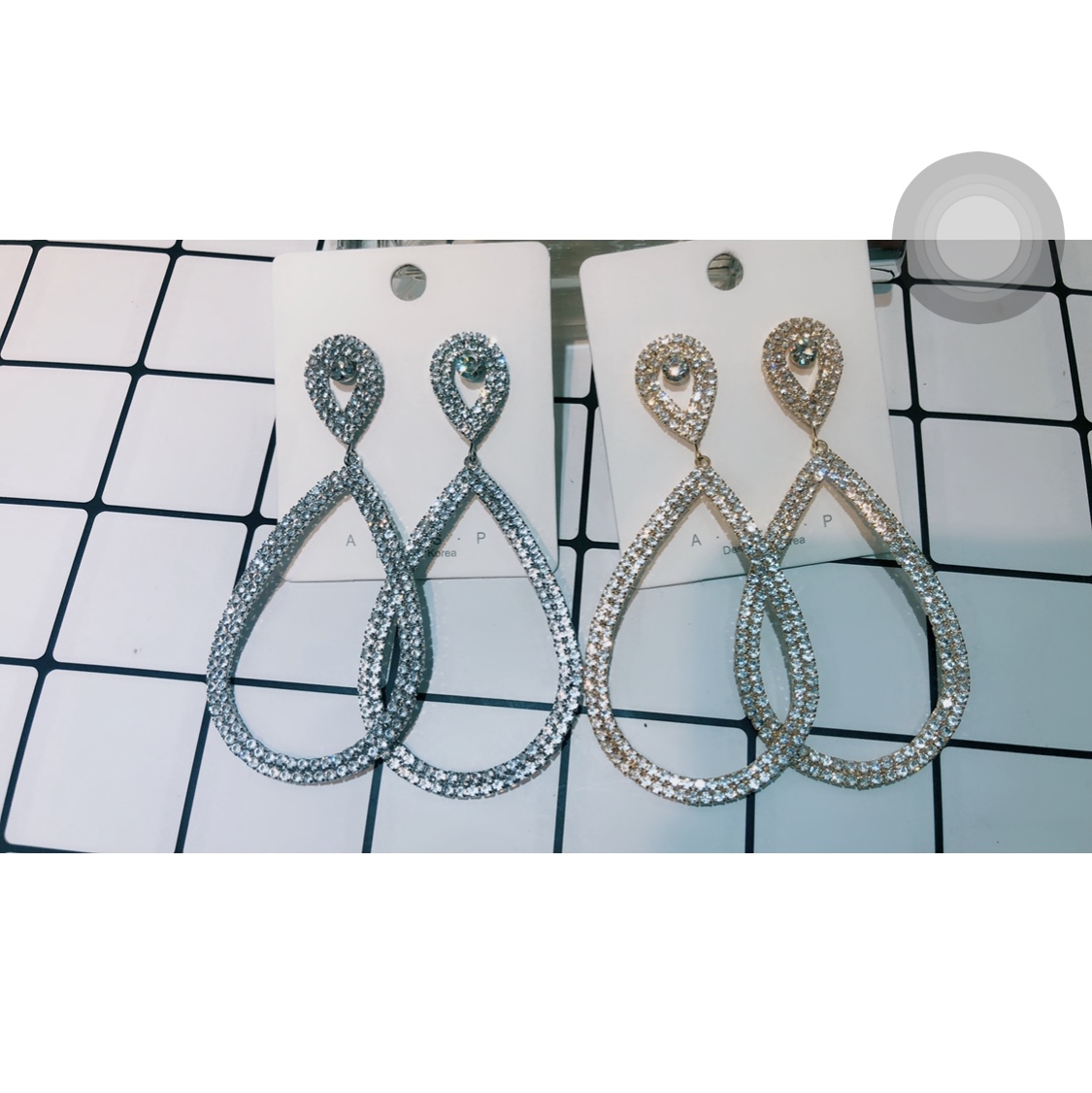 Bare diamond earrings 59