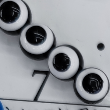 6 mm eye 7