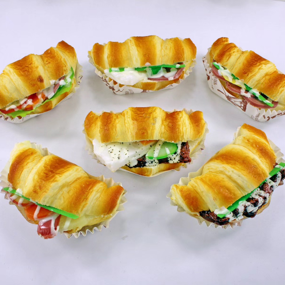 Bread fridge magnets 98