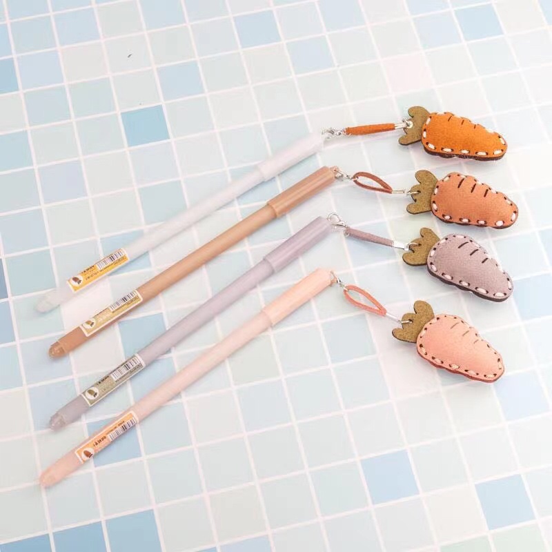 挂件笔 胡萝卜