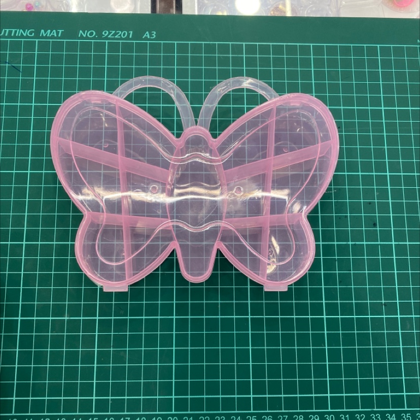 Square storage box Big pink butterfly