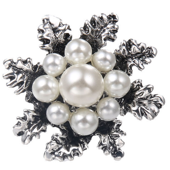 New pearl flower flower fashion everything temperament ladies brooch sweater cardigan pin