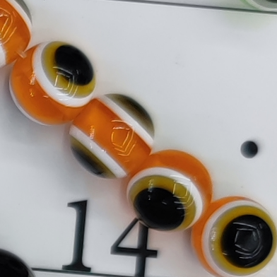 6 mm eye 12