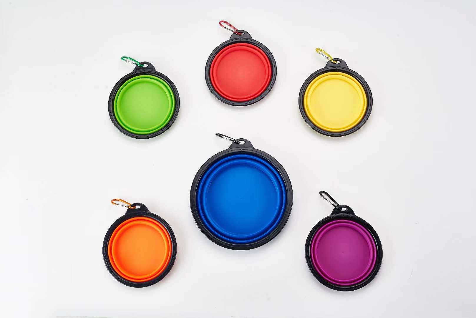 宠物用品！大号折叠碗：
产品尺寸：17.6*12.5*6.6CM，
产品重量：0.092KG，
产品容量：1000毫升详情1