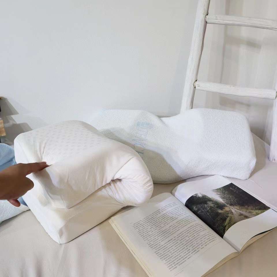 ⚠️第五代C字分区颈椎养护枕——
选对枕头，才能睡个好觉！
          .........
枕头主要用于支撑保护详情2