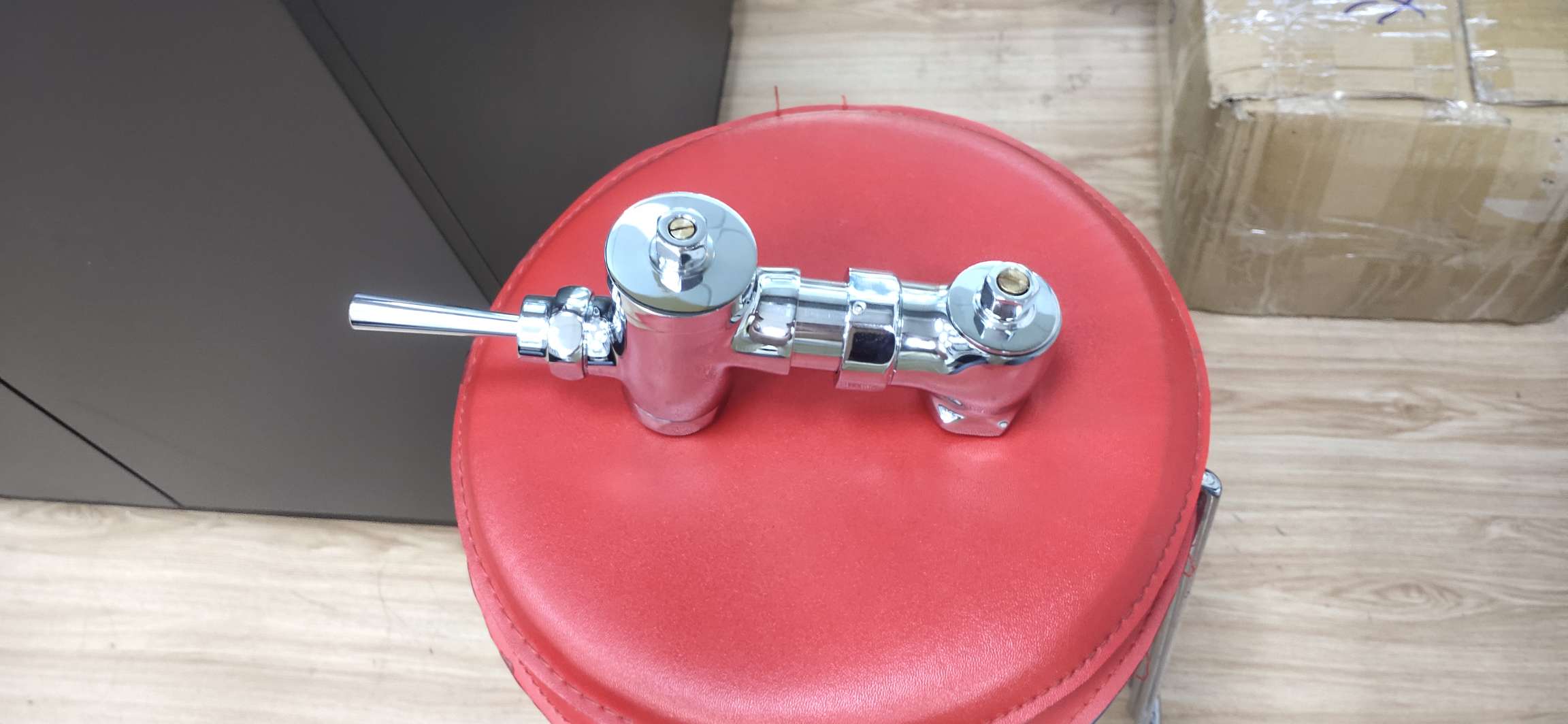 家用电热水龙头冲水器面盆冷热双控防冻Faucet卫生间洗浴大流量节水设计细节图