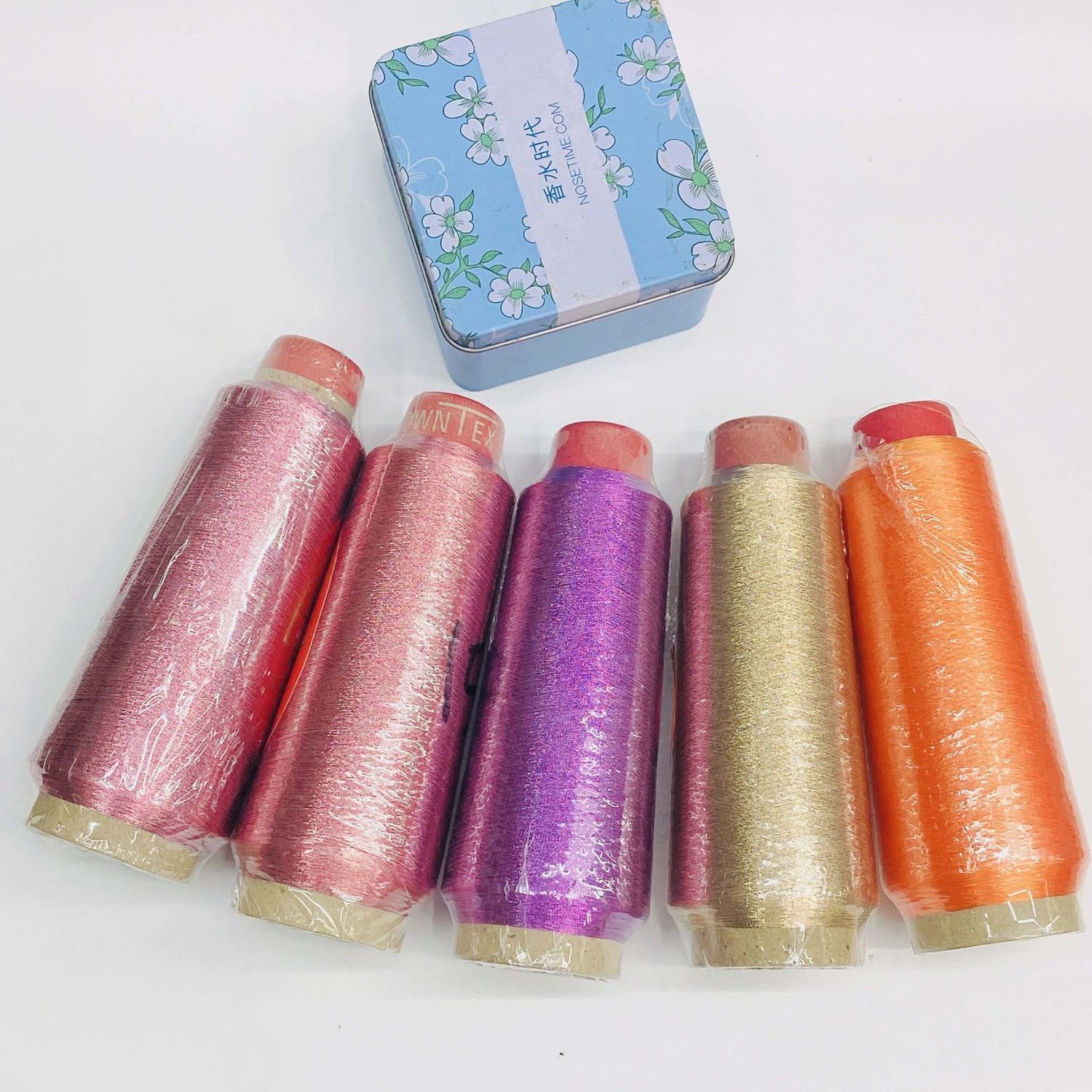 Gold and silver thread Gold thread Color thread cross embroidery Hand embroidery machine embroidery decoration 150D computer embroidery thread large roll embroidery thread Silver thread 32