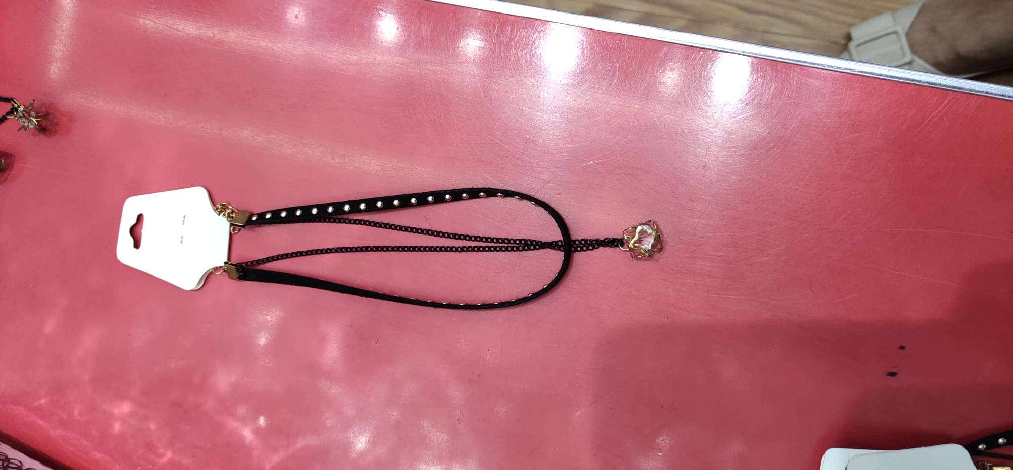قلادة من طراز موديل ٤٧ Specification image