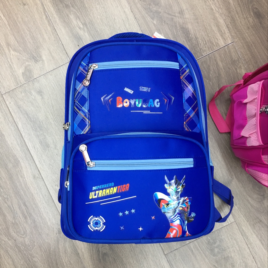 2055 Schoolbag in Urban Setting