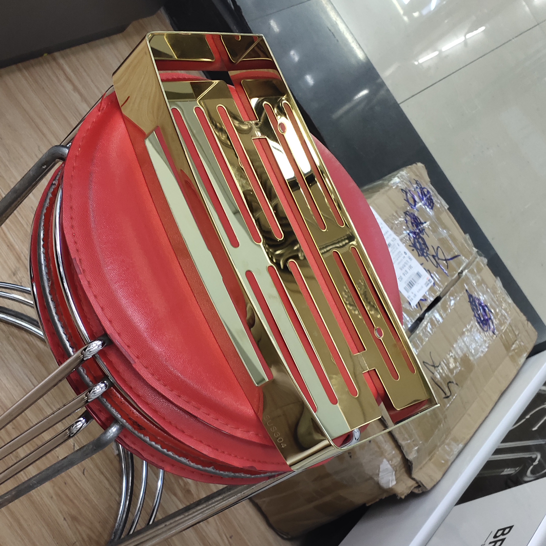 金色不锈钢多层置物架洗手液瓶隔板架带轮可移动折叠鞋架收纳储物一体设计