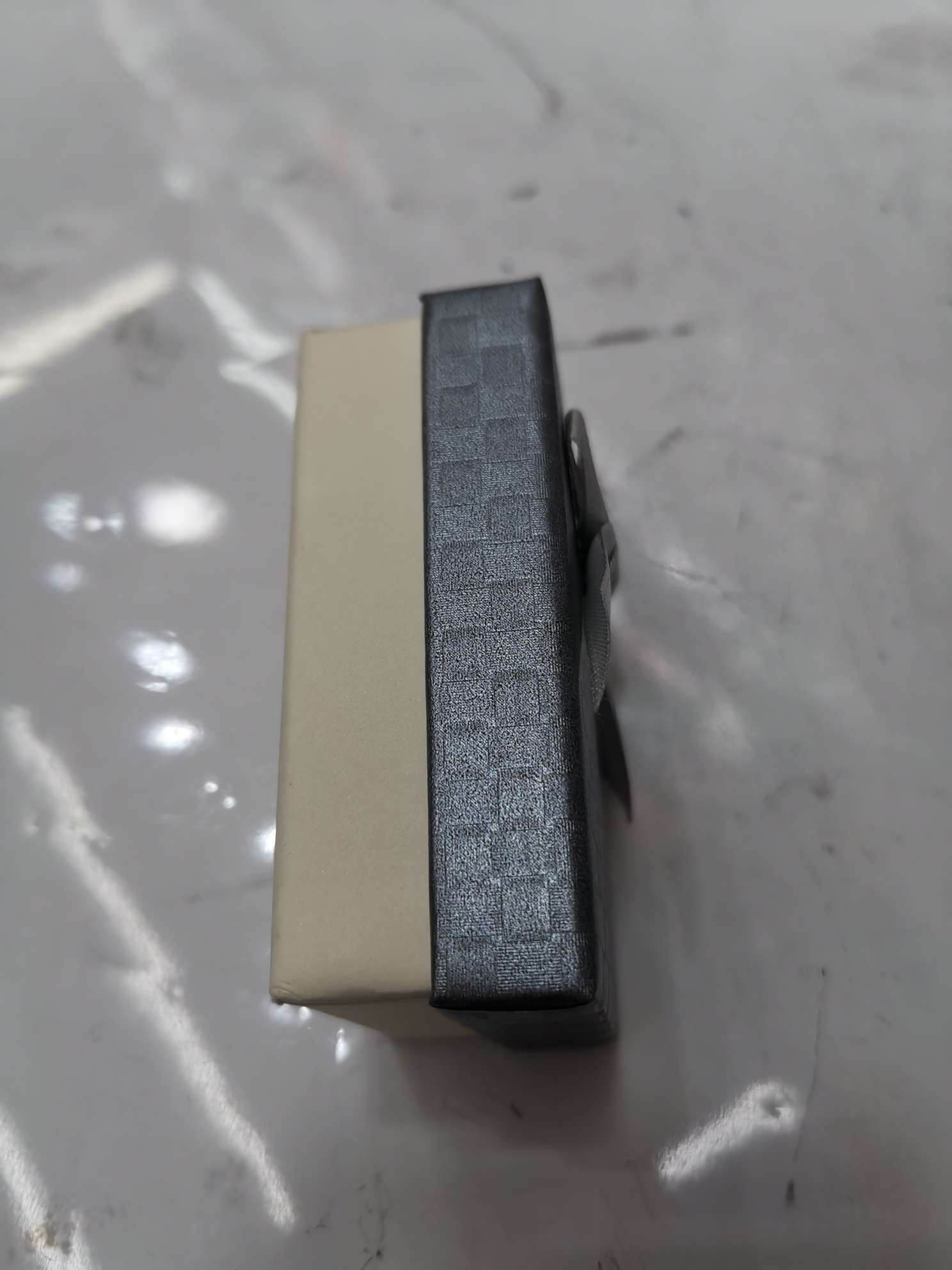 蝴蝶结盒子170细节图
