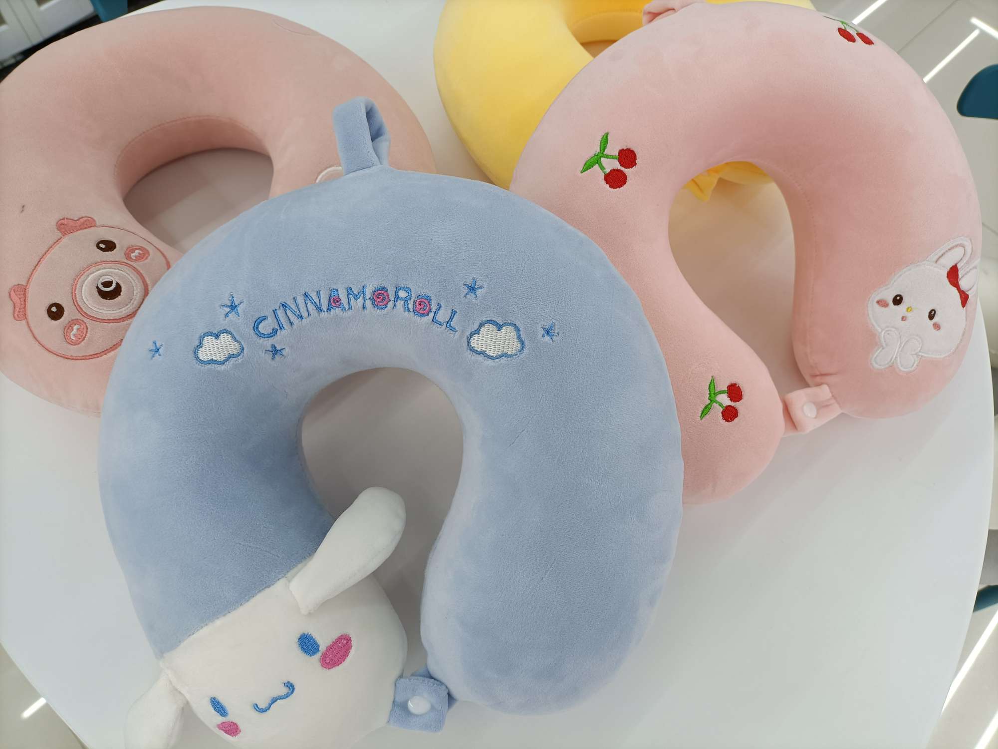 U-Shaped Pillow Cartoon Slow Rebound Memory Pillow Travel Pillow Big Round Pillow Can Accommodate Macaron Color Matching Specification drawing