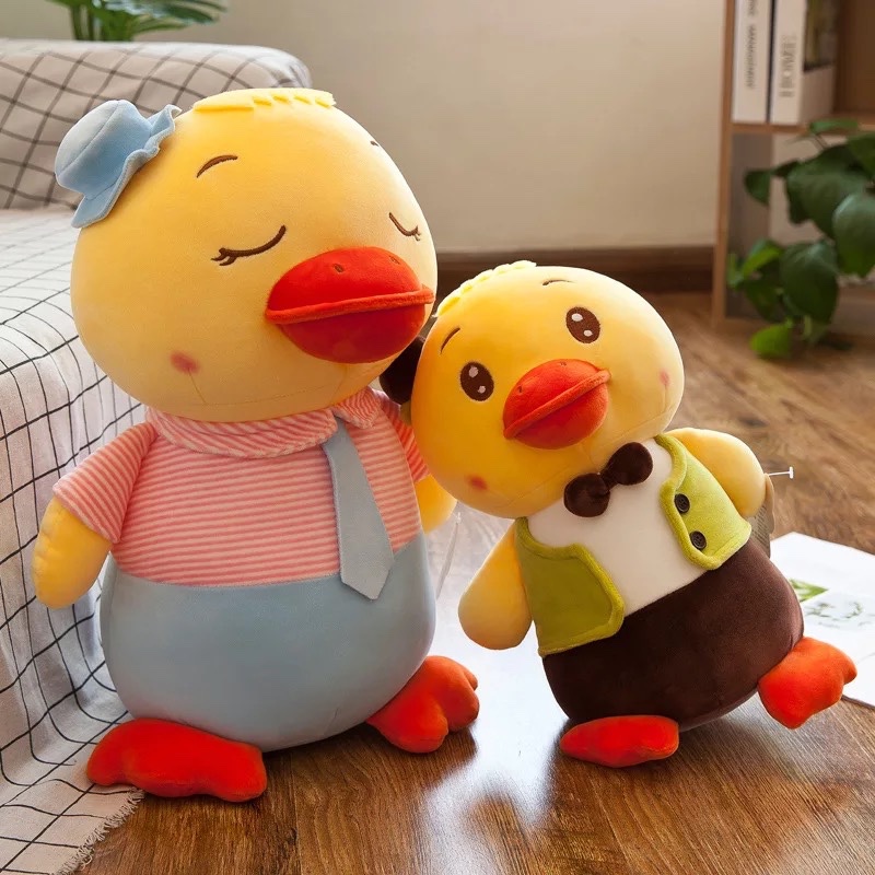 Children's plush couple ducks