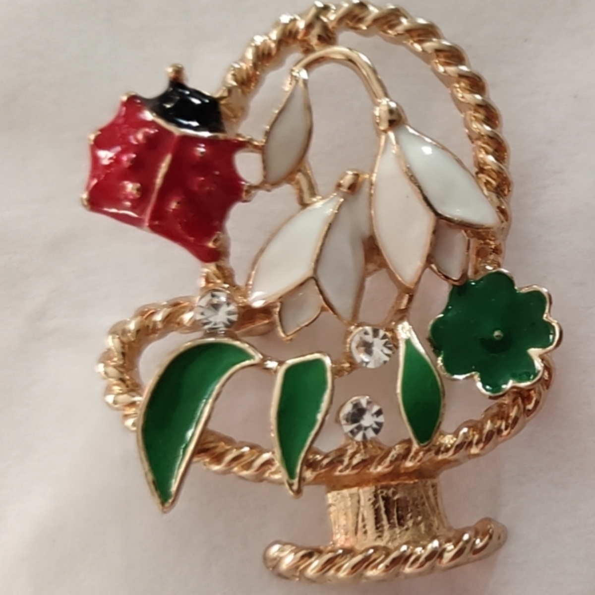 Beetle Basket brooch