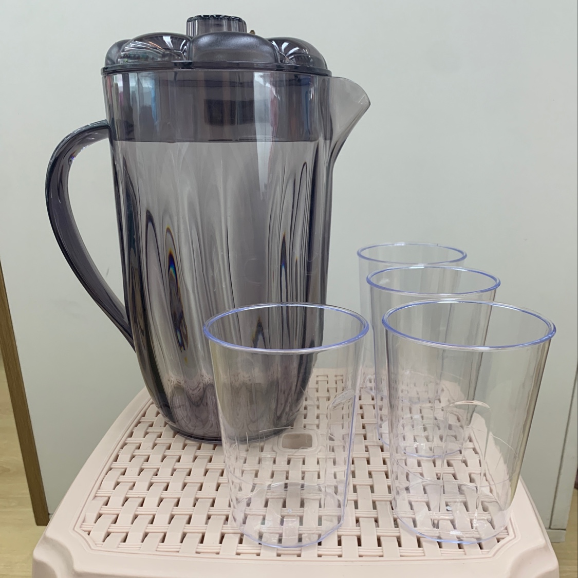 6091 cold water bottle with cup, cold water bottle, plastic water bottle full figure