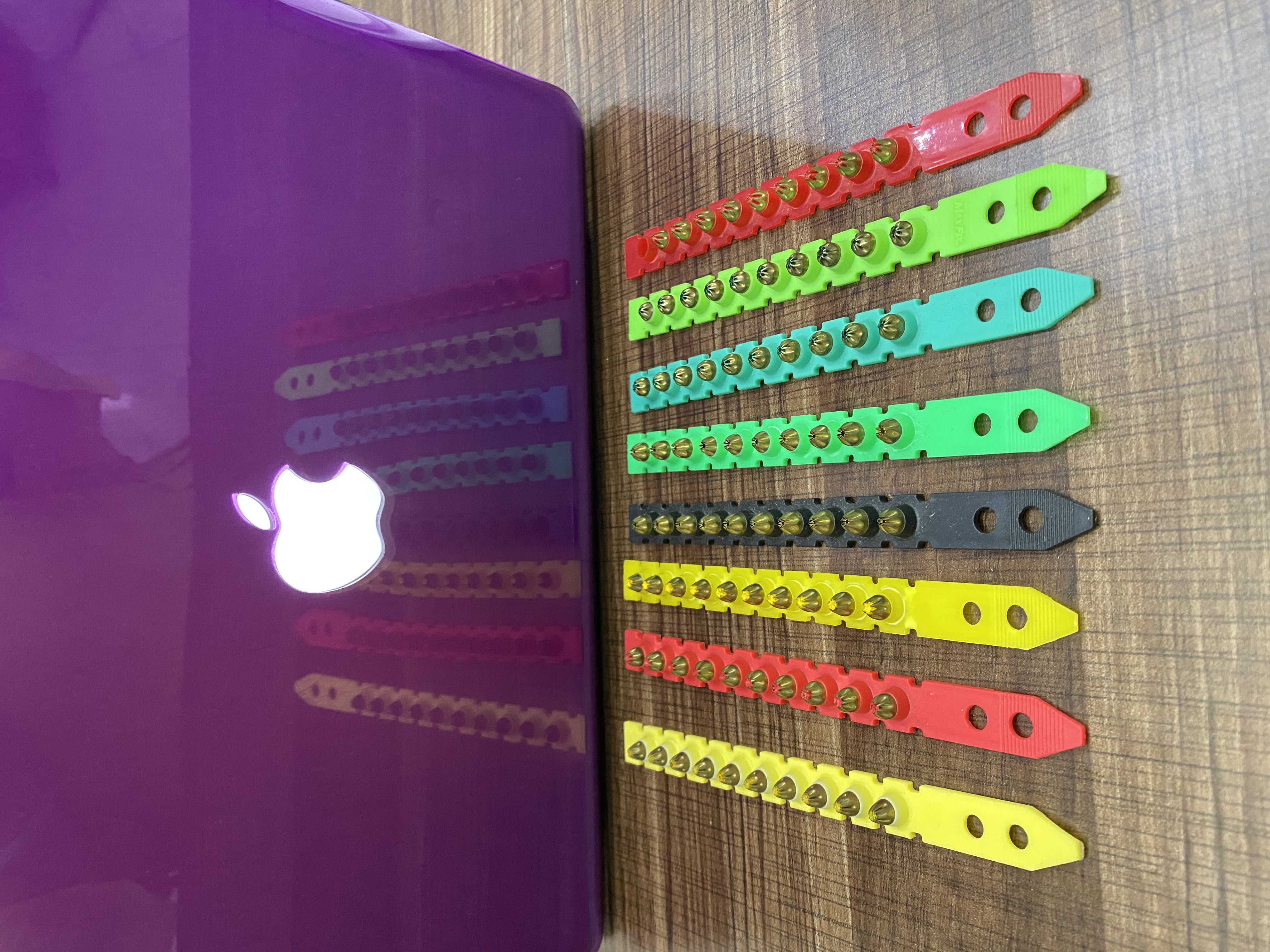 Yiwu quality nail shoots, colorful details Picture