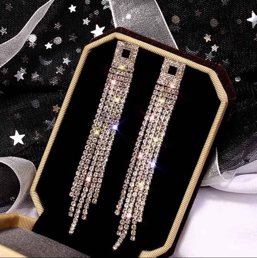 Earrings 215