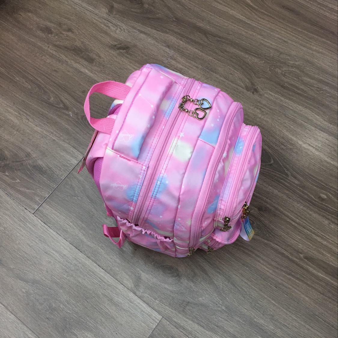 8830# Schoolbag Application Scenario