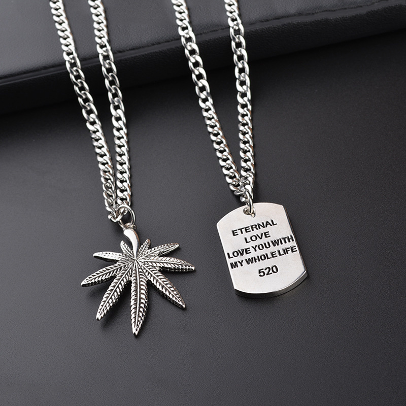 The stainless steel material is fashionable and trendy, and the Korean version is highly individualistic. 243 Application Scenario