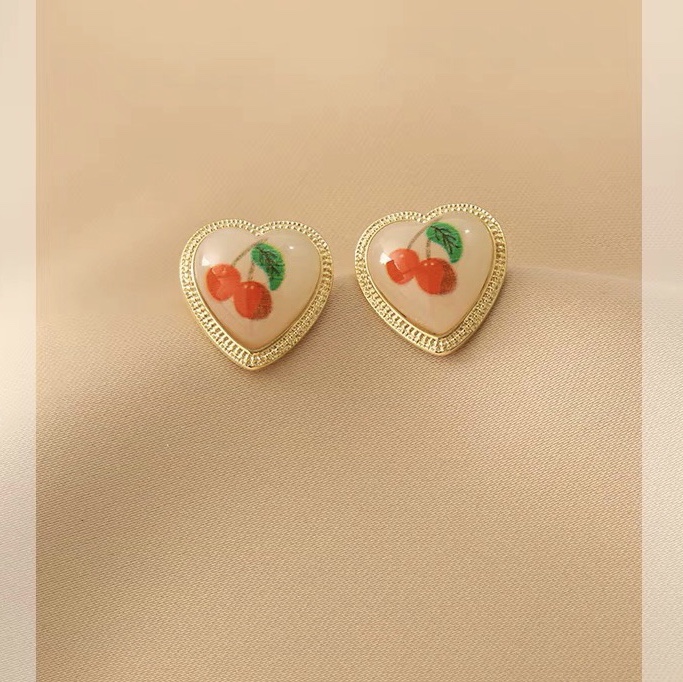 Love original design sweet girl holiday essential earrings.