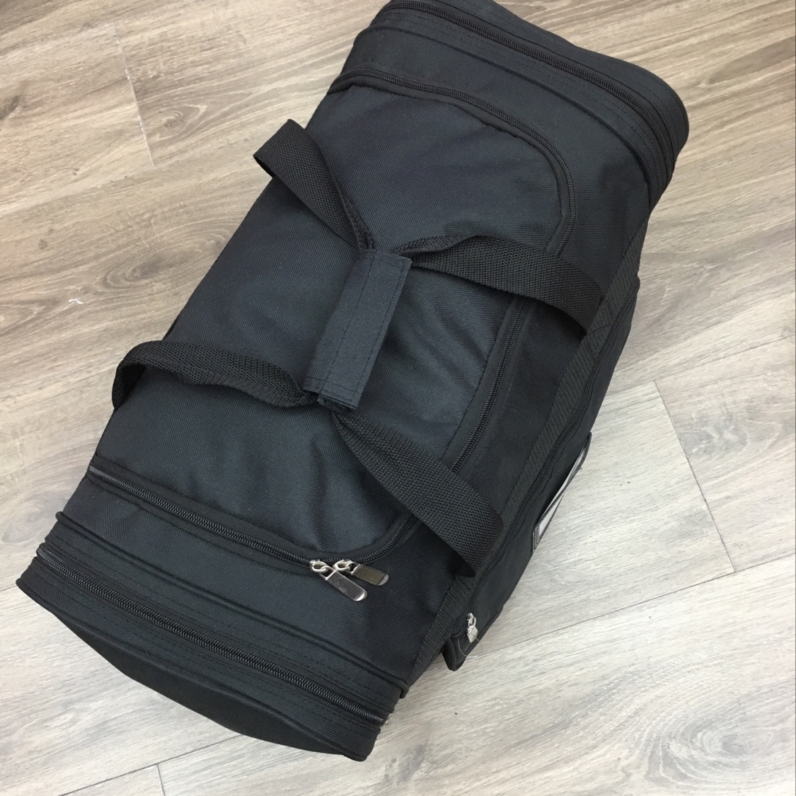 0156 Travel Bag details Picture