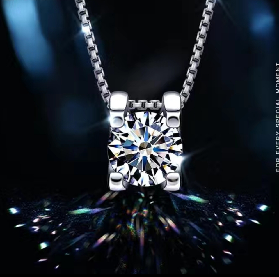 003 Women's necklace: Simple style collarbone necklace, French light luxury niche new product, exquisite pendant detail image 5