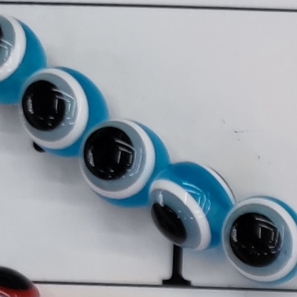 12 mm eye 1