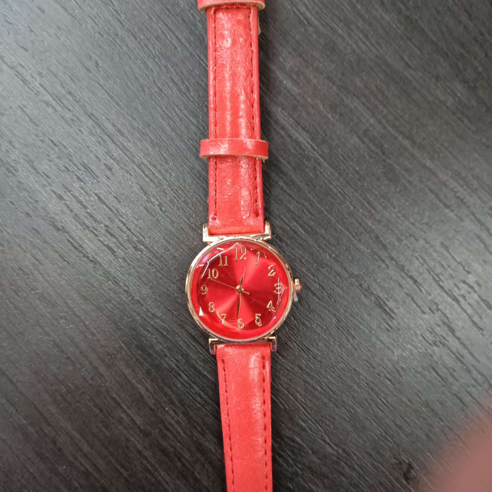 2021 New Fashion Casual Belt Fashion Women's Watch 123