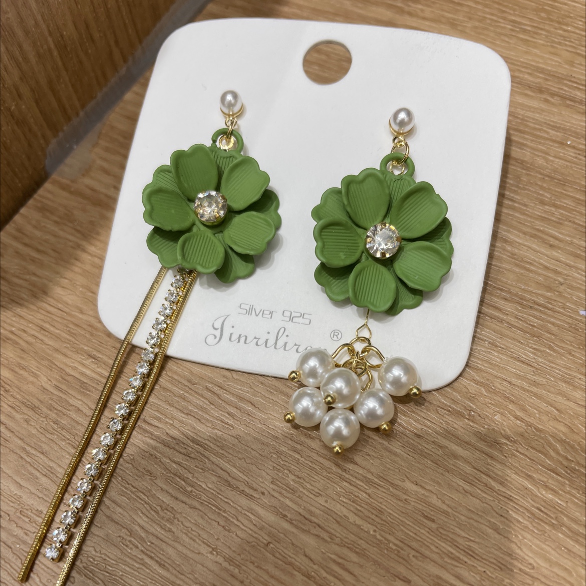 Today Beauty Korean earrings fashion design Floret series product green