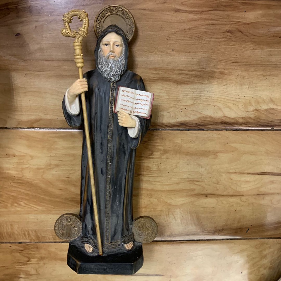 Resin crafts Church Holy Father European-style furniture ornaments