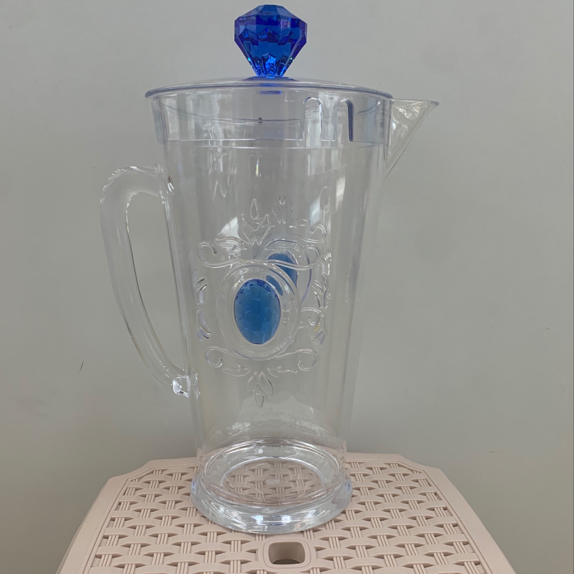 8702 Cold water bottle plastic cold water bottle plastic water bottle details Picture