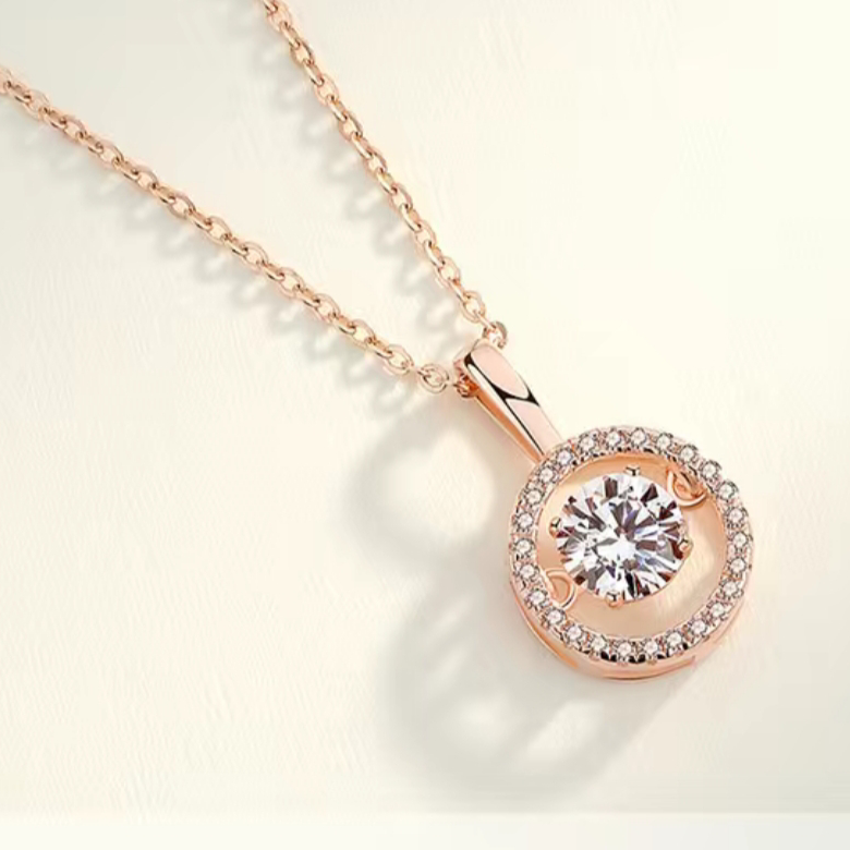 011 Women's necklace: Simple style collarbone necklace, French light luxury niche new product, exquisite pendant