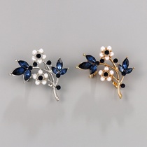 Cross border Crystal flower brooch Alloy electroplated floral rhinestone corsage garment with accessory pins for women