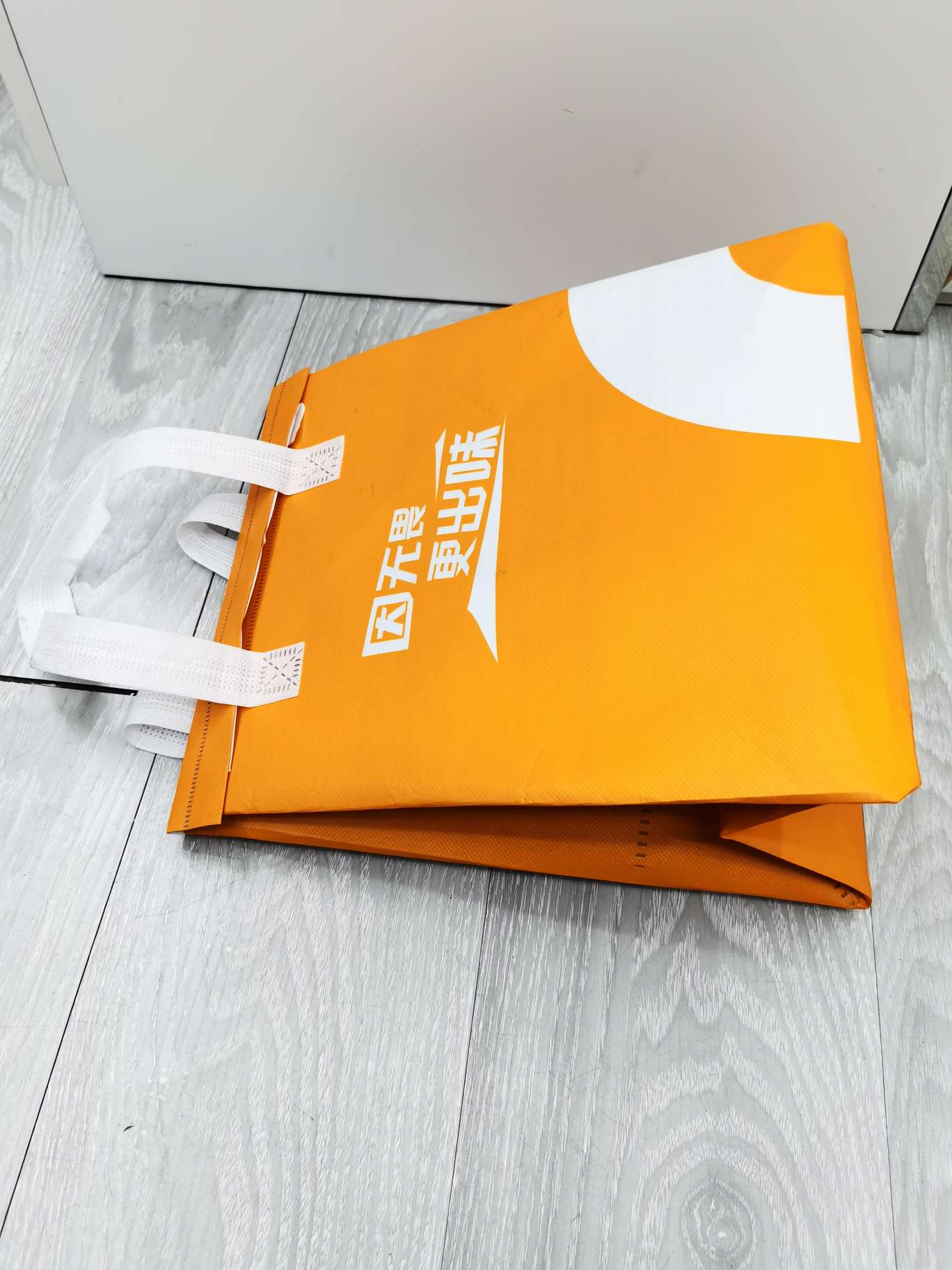 Non-woven fabric insulated bags, cold preservation bags, takeout bags, fresh-keeping bags Application Scenario