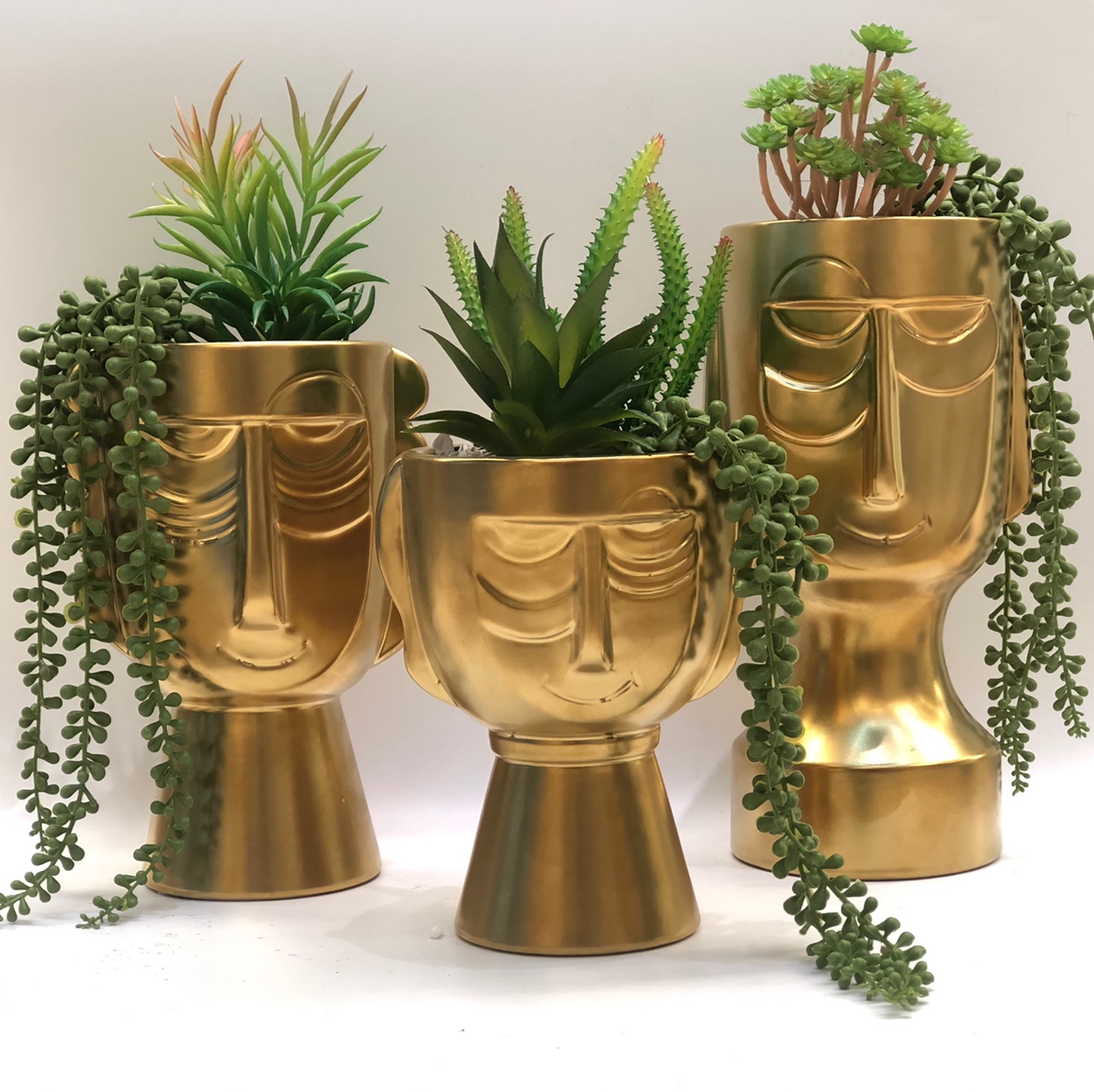 Facial ceramic flower POTS, simulated potted plants, electroplated gold flower POTS, succulent flower POTS, golden castle vases, luxurious, fashionable and creative dried flower POTS, simulated flowers, home decorations, Christmas 12