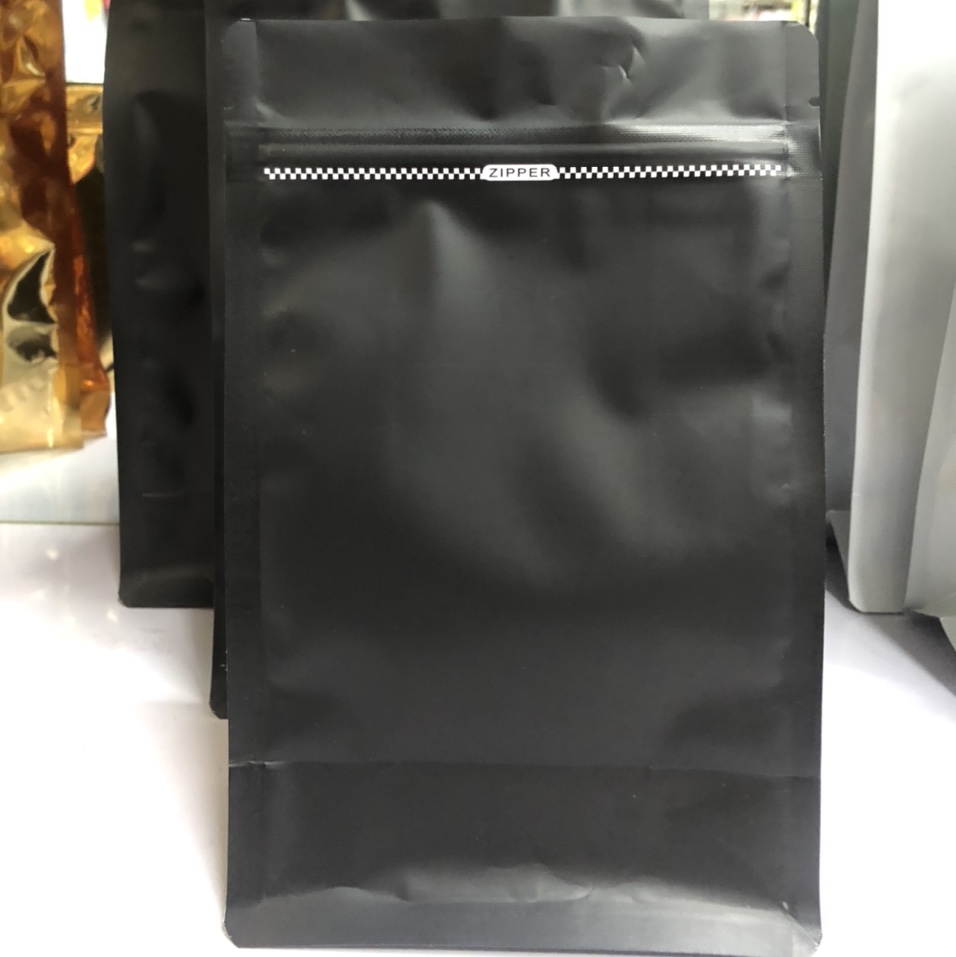 Coffee bag color aluminum foil bag eight side sealing square zipper air valve bag food bag small black full figure