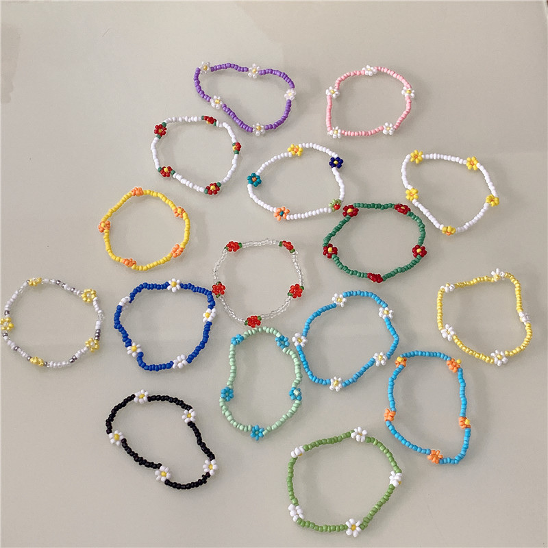 The color of the Korean version of the small flower bracelet can be customized details Picture