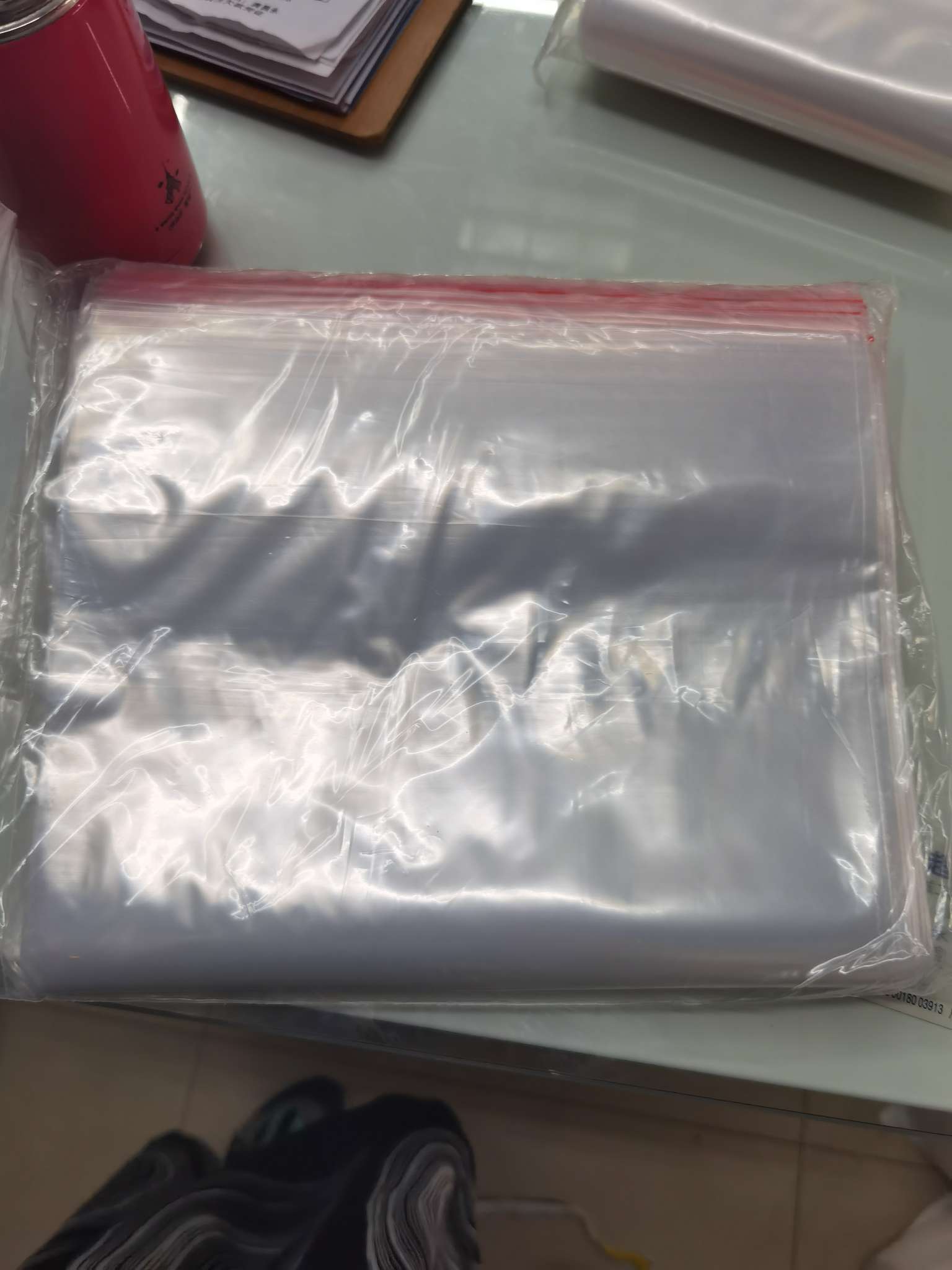 98pe self-sealing bag, transparent thickened small food-grade plastic preservation bag, large storage, packaging, dust-proof and sealed bag details Picture