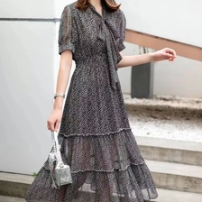 21新款时尚修身韩版女装连衣裙
