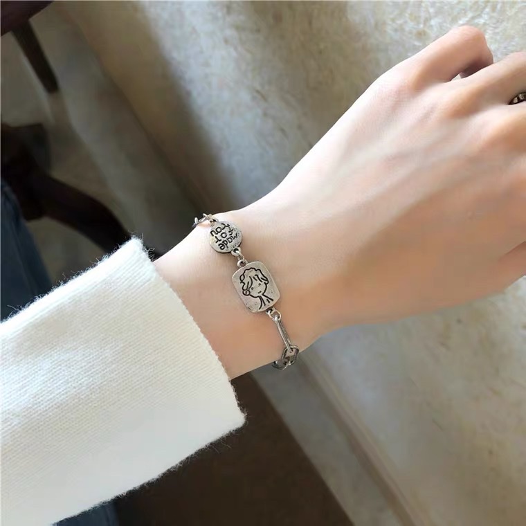 Ins-style, simple and elegant little boy bracelet, unique hip-hop letter bracelet, cute cartoon, niche and adjustable bracelet Specification image